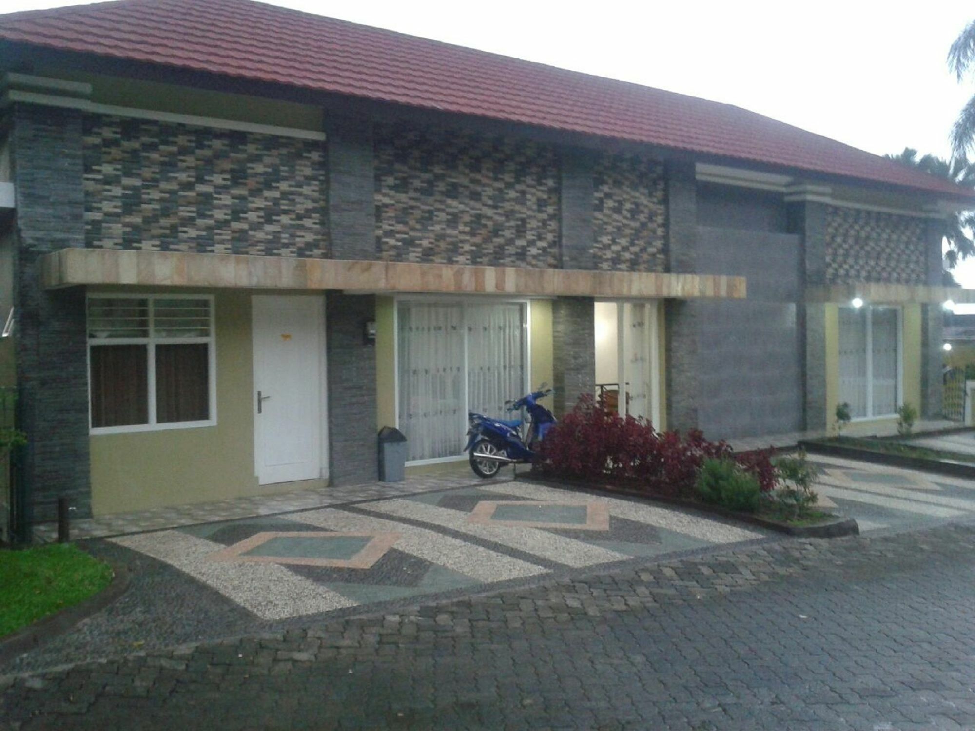 Villa Bukit Danau チパナス エクステリア 写真