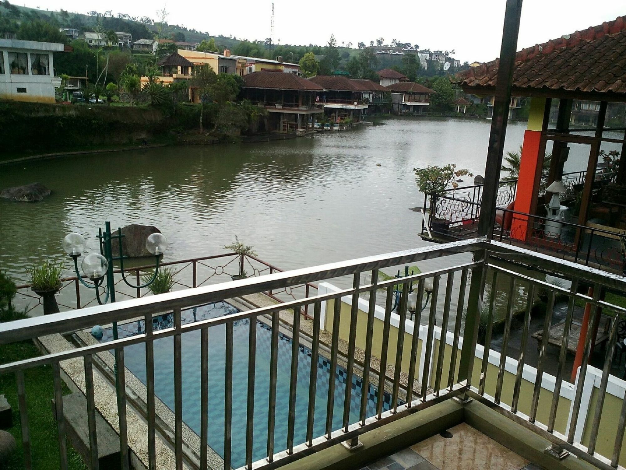 Villa Bukit Danau チパナス エクステリア 写真